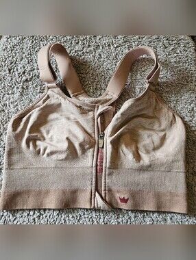 Shefit Beige Sports Bra 1 Luxe